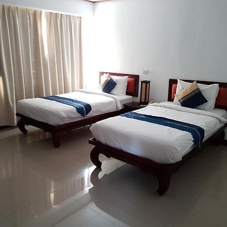 Av Hotel Vientiane Bagian luar foto