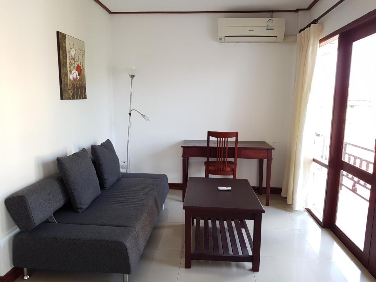 Av Hotel Vientiane Bagian luar foto