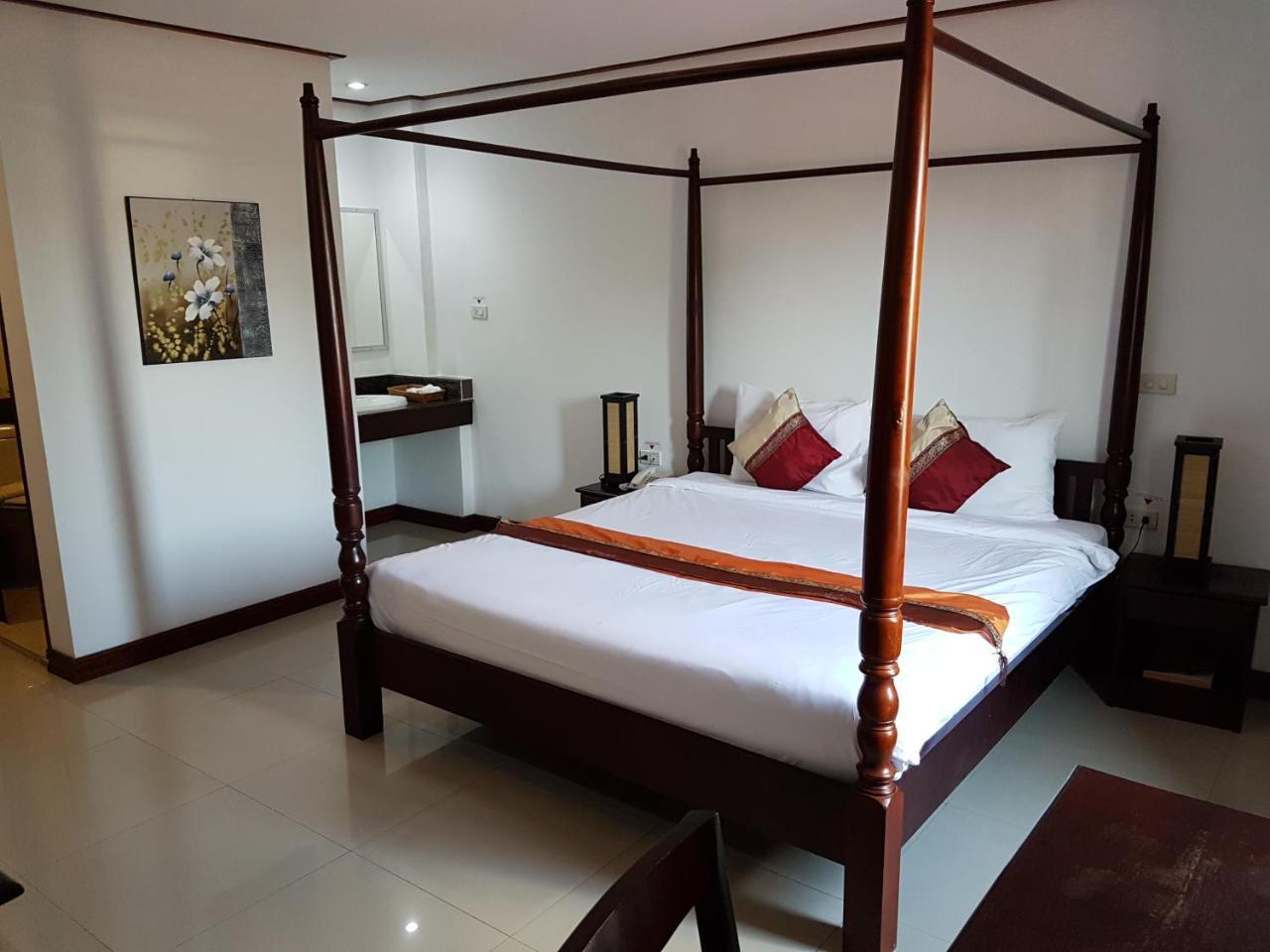 Av Hotel Vientiane Bagian luar foto